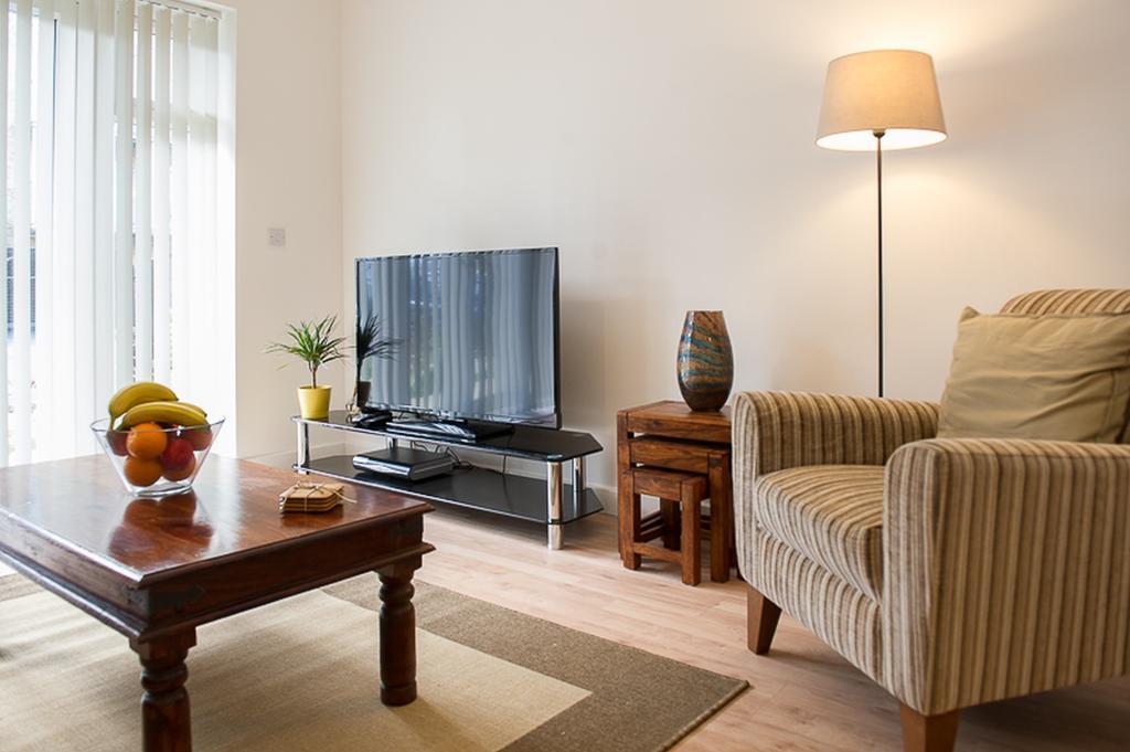 Stockley Apartments West Drayton  Экстерьер фото